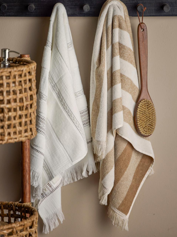 Ręcznik Elaia, brązowy, bawełna, dł. 140 x szer. 70 cm Bloomingville